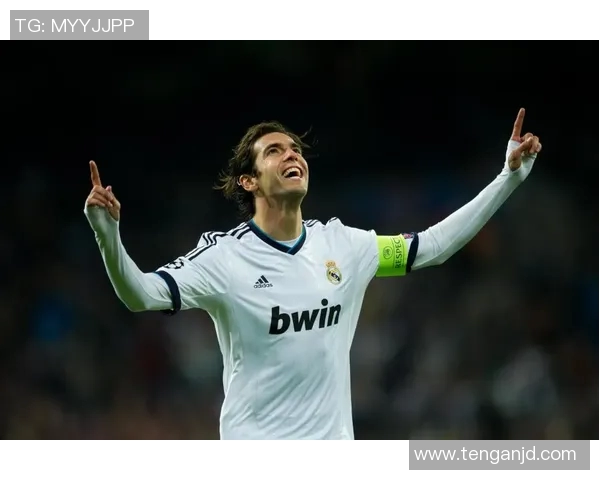 当代足球巨星崛起之路:从天才少年到全球偶像的奋斗与荣耀 当代足球巨星崛起之路:从天才少年到全球偶像的奋斗与荣耀